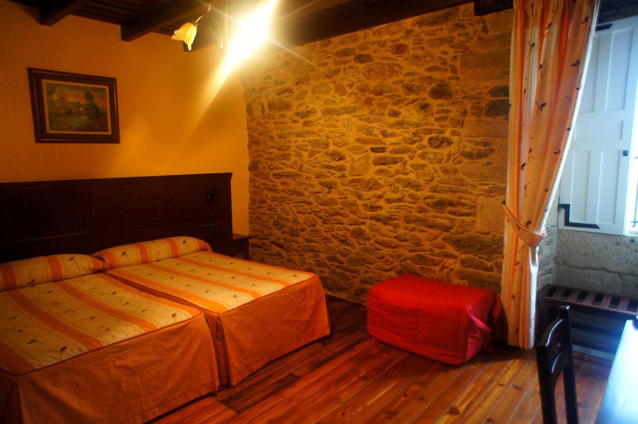 Hotel Mirador Da Ribeira Viana do Bolo Esterno foto