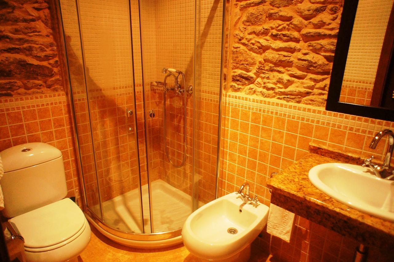 Hotel Mirador Da Ribeira Viana do Bolo Esterno foto